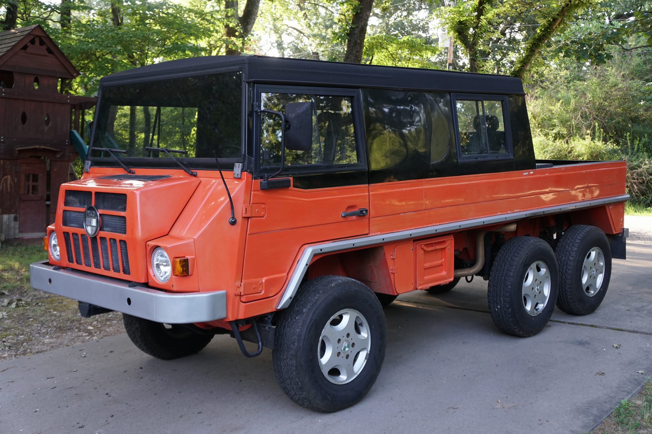 Rare Pinzgauer 718 6x6  Custom 3 Door Crew Cab  
 ..