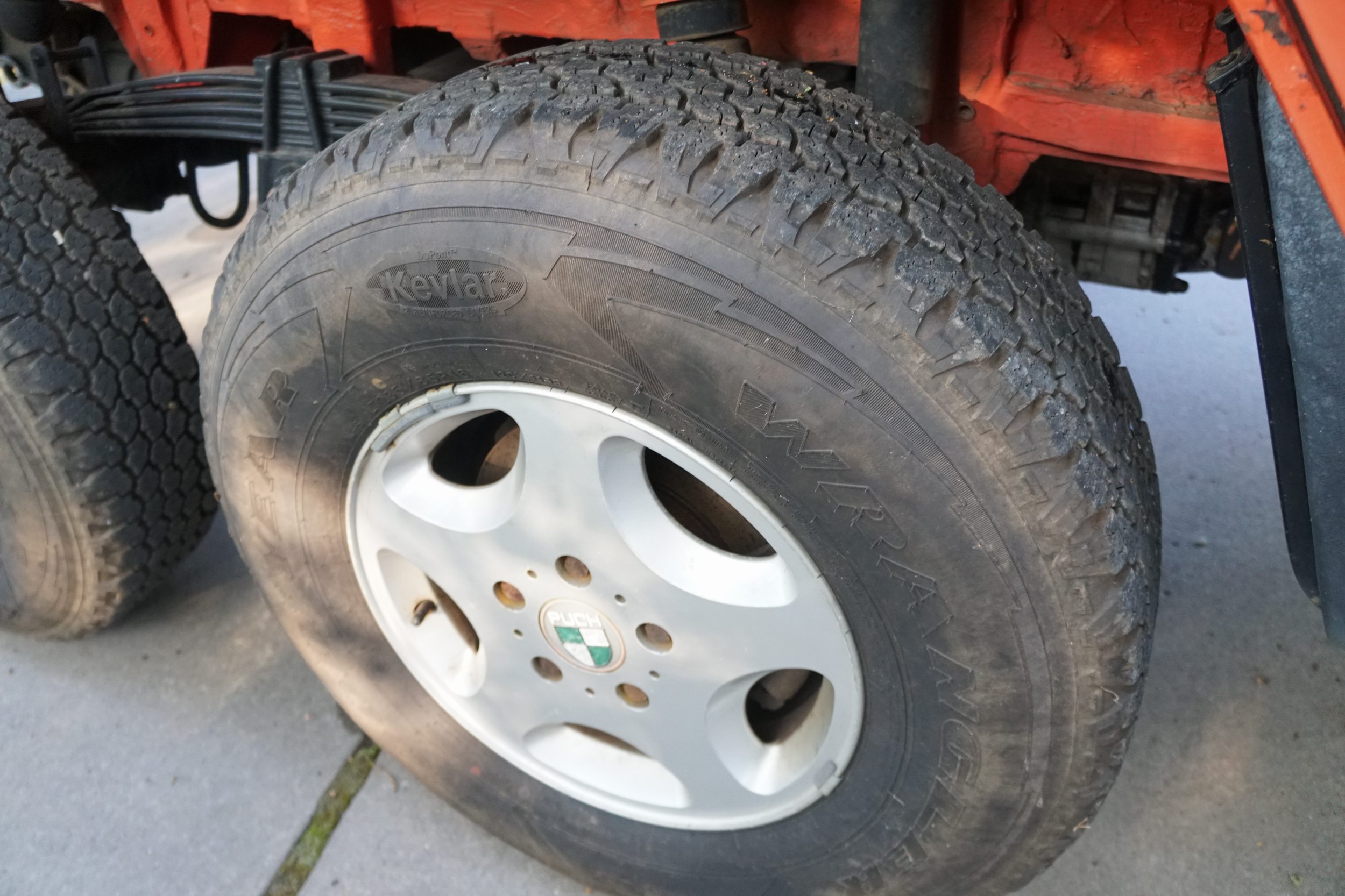 Rare Pinzgauer 718 6x6  Custom 3 Door Crew Cab  
 ..