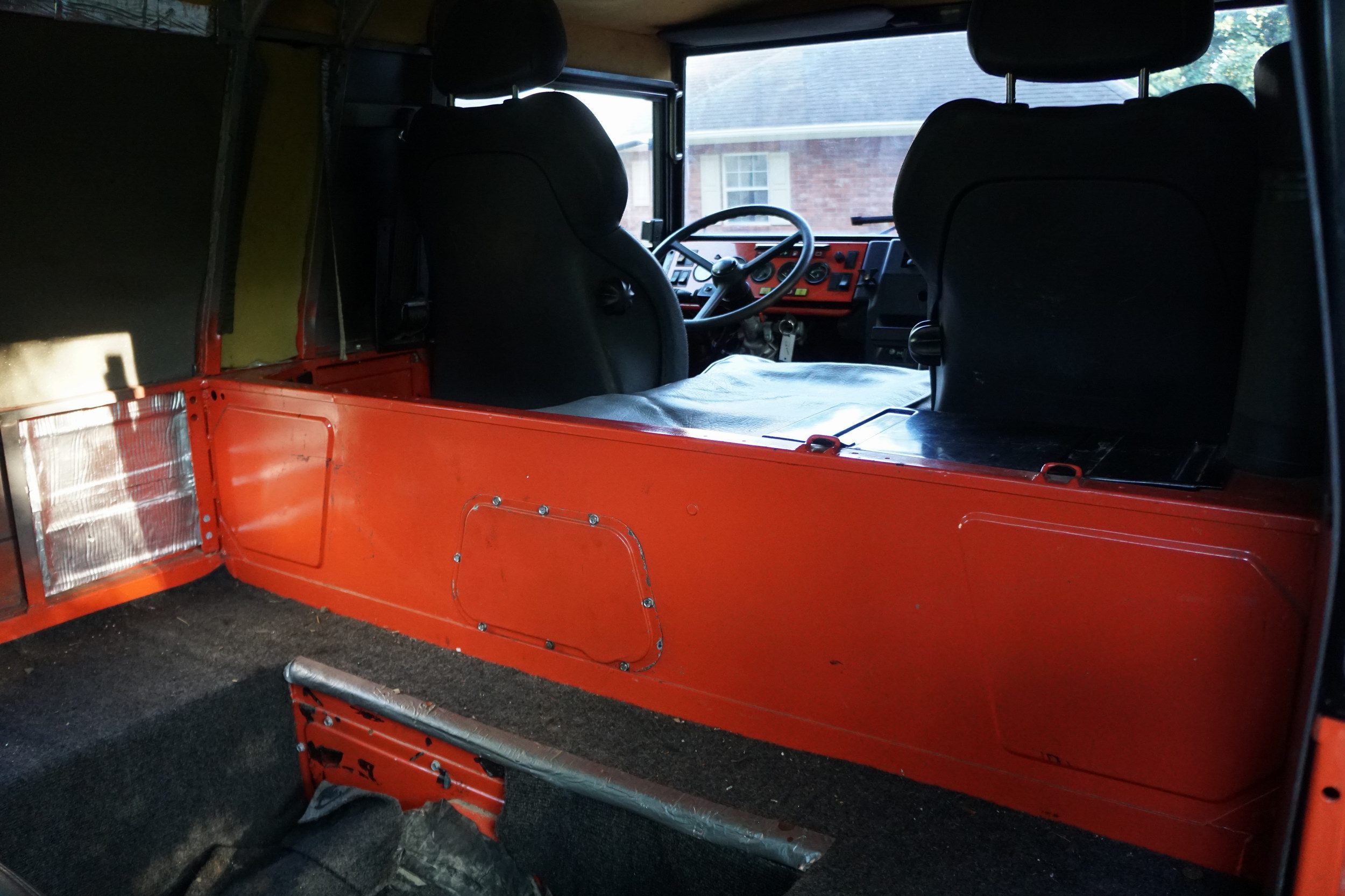 Rare Pinzgauer 718 6x6  Custom 3 Door Crew Cab  
 ..