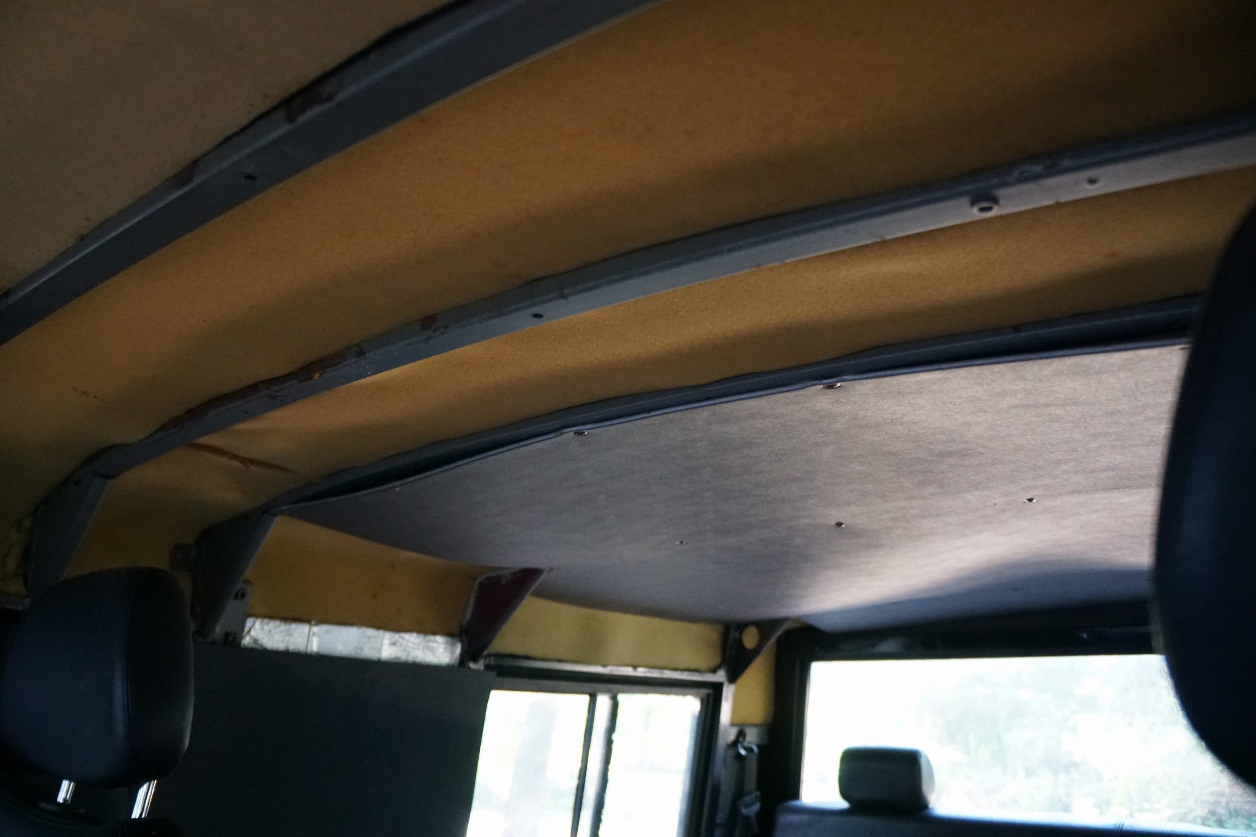 Rare Pinzgauer 718 6x6  Custom 3 Door Crew Cab  
 ..