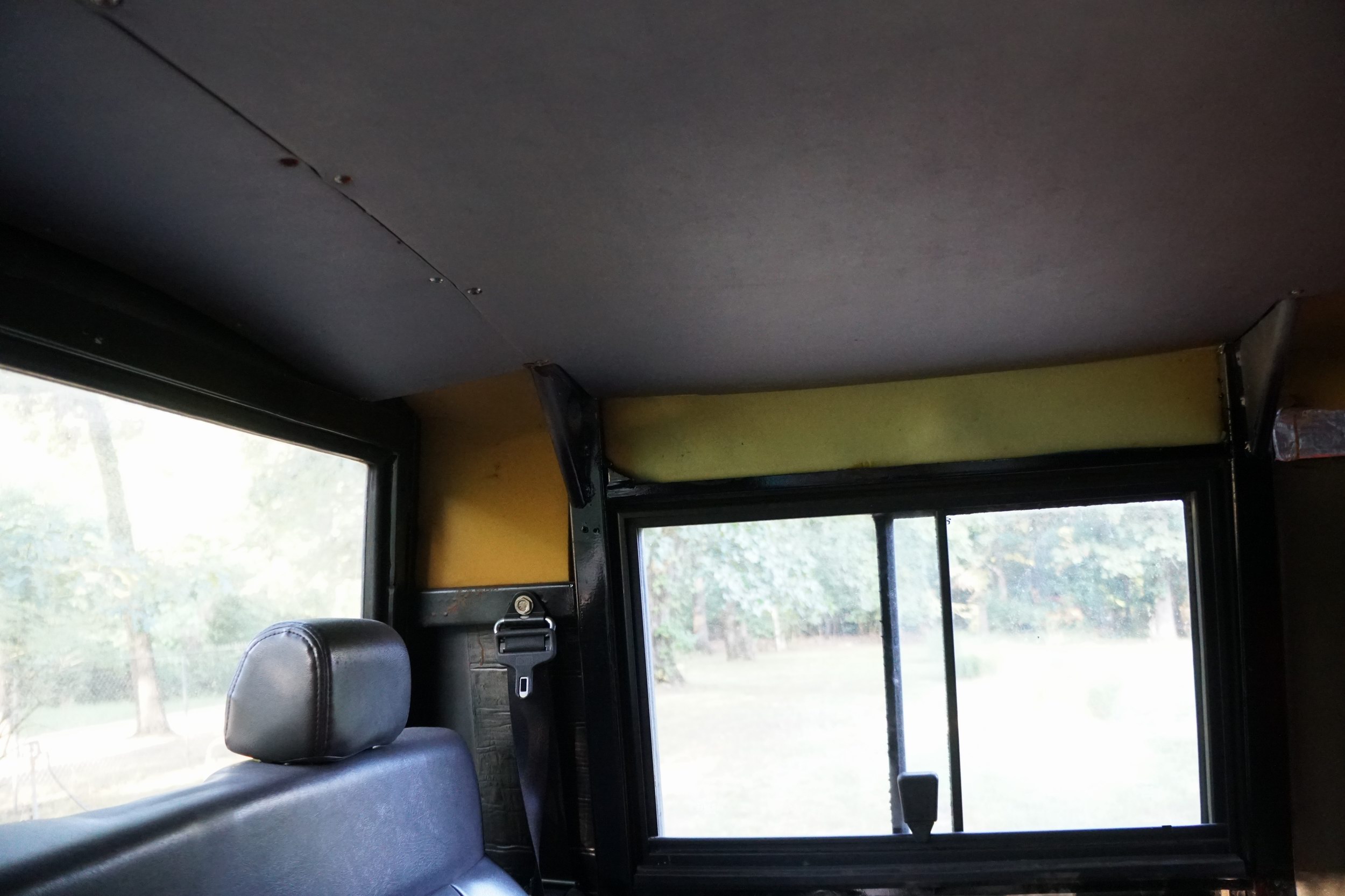 Rare Pinzgauer 718 6x6  Custom 3 Door Crew Cab  
 ..