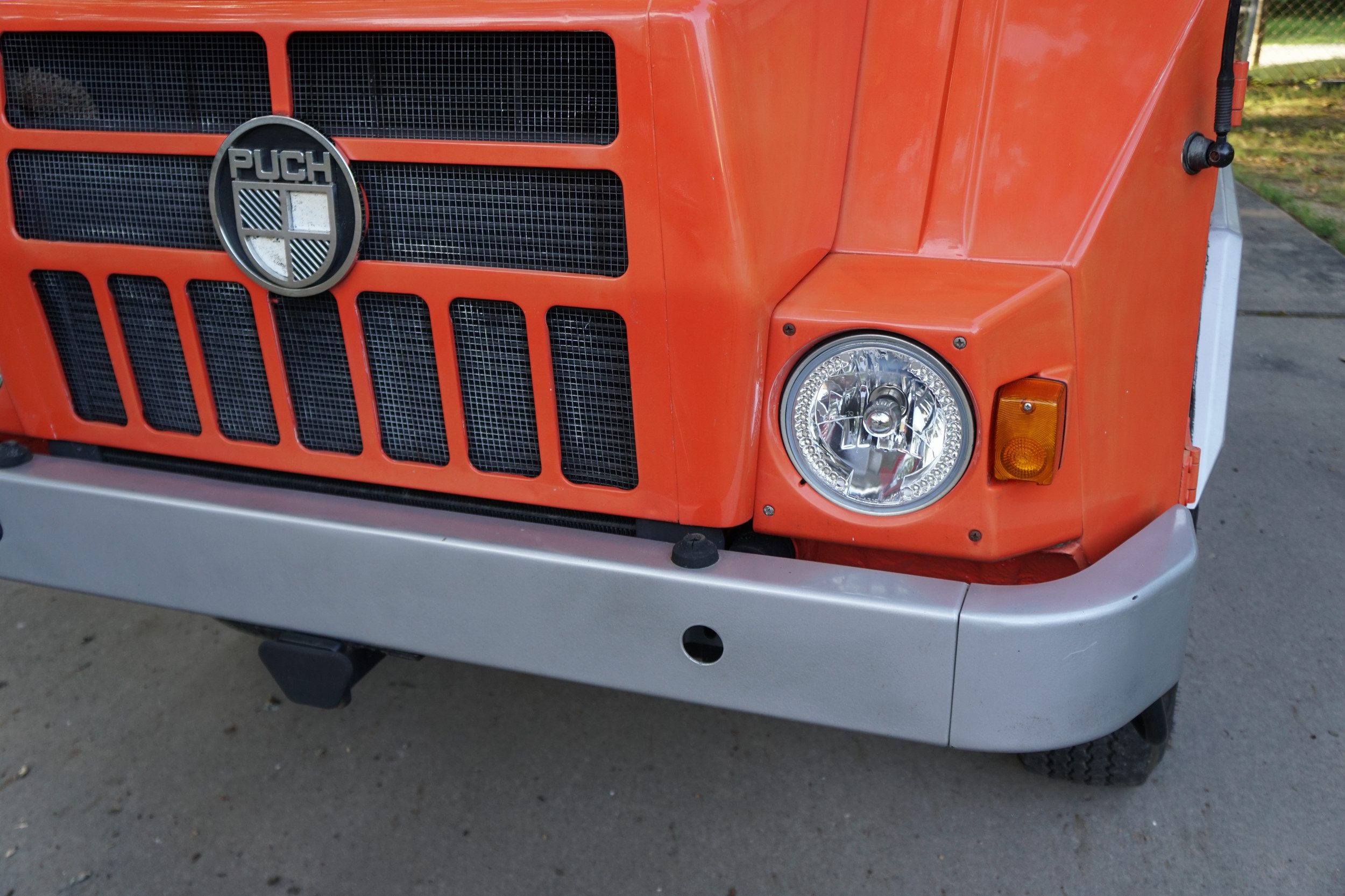 Rare Pinzgauer 718 6x6  Custom 3 Door Crew Cab  
 ..