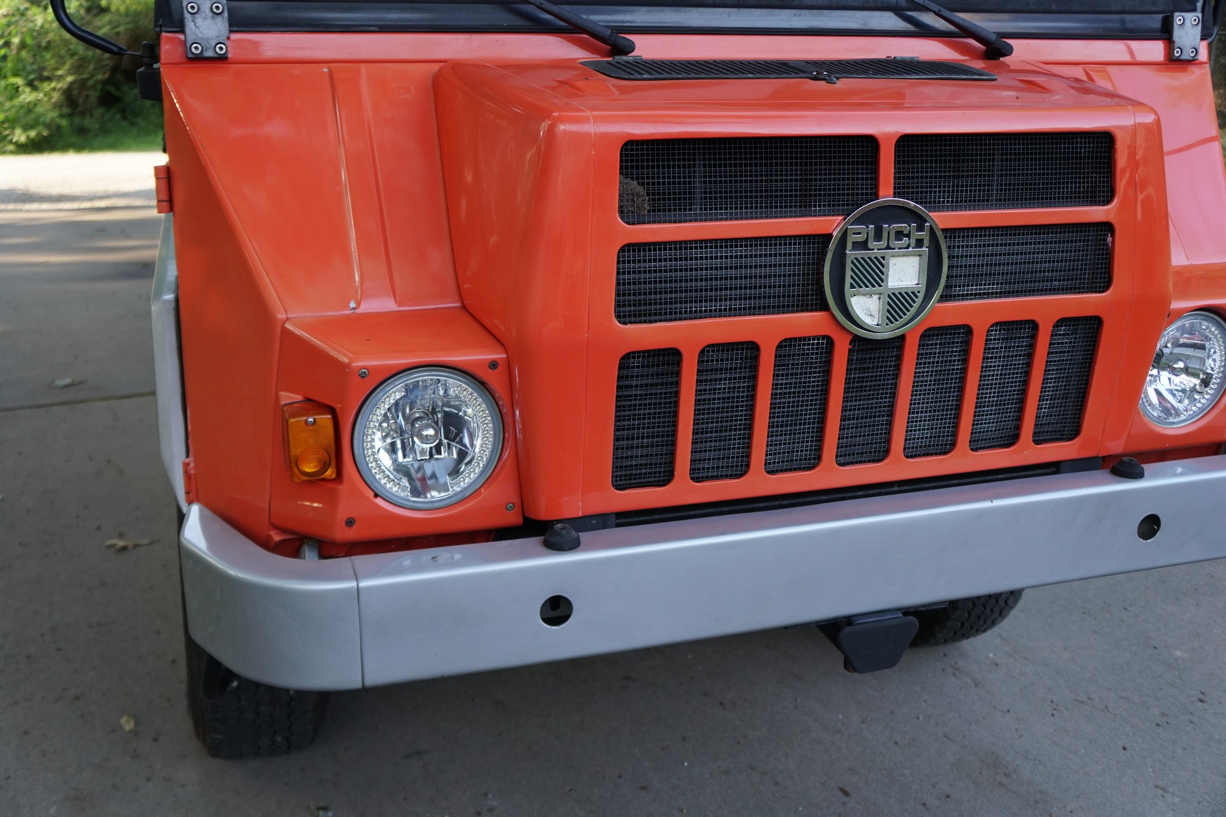Rare Pinzgauer 718 6x6  Custom 3 Door Crew Cab  
 ..