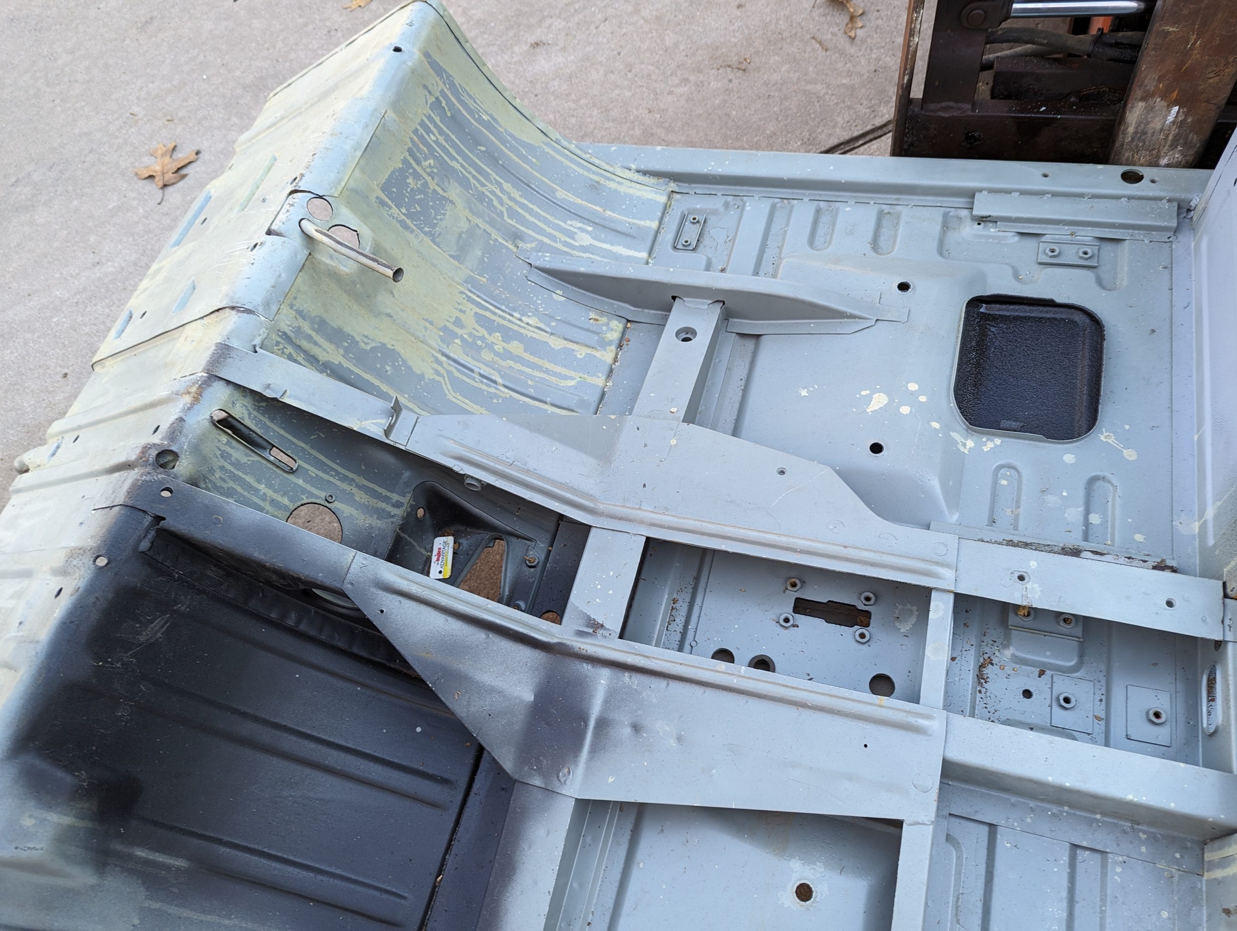 complete Platform Body Series 2  SWB Rhino Lined u ..