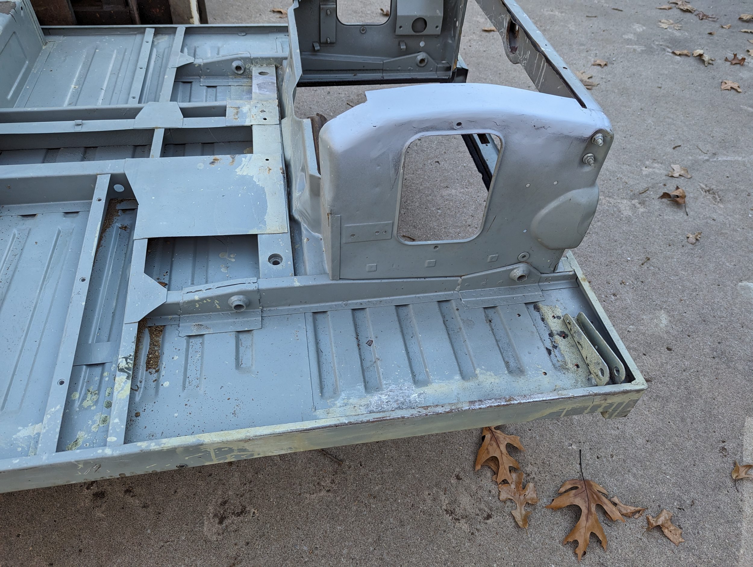 complete Platform Body Series 2  SWB Rhino Lined u ..