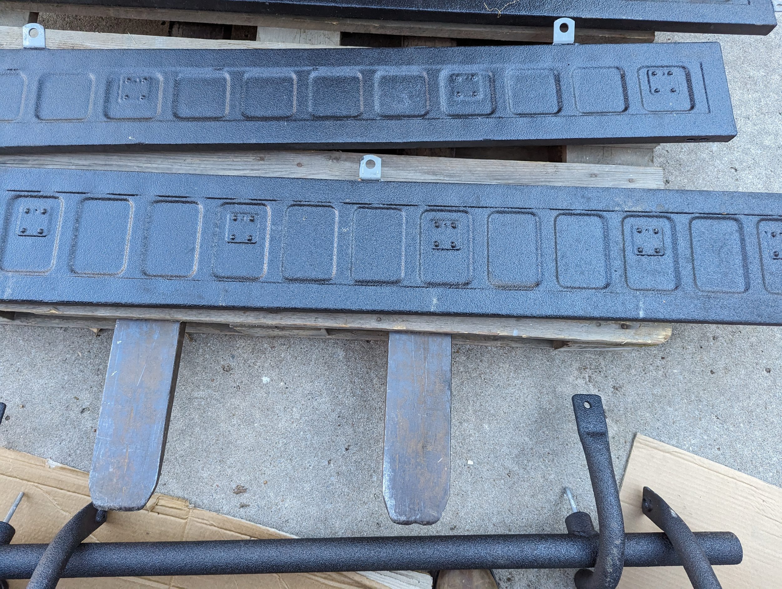 complete Platform Body Series 2  SWB Rhino Lined u ..