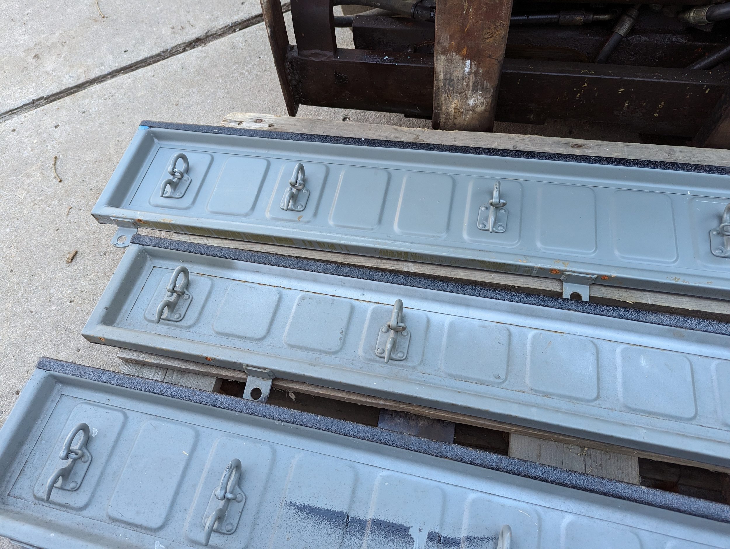 complete Platform Body Series 2  SWB Rhino Lined u ..