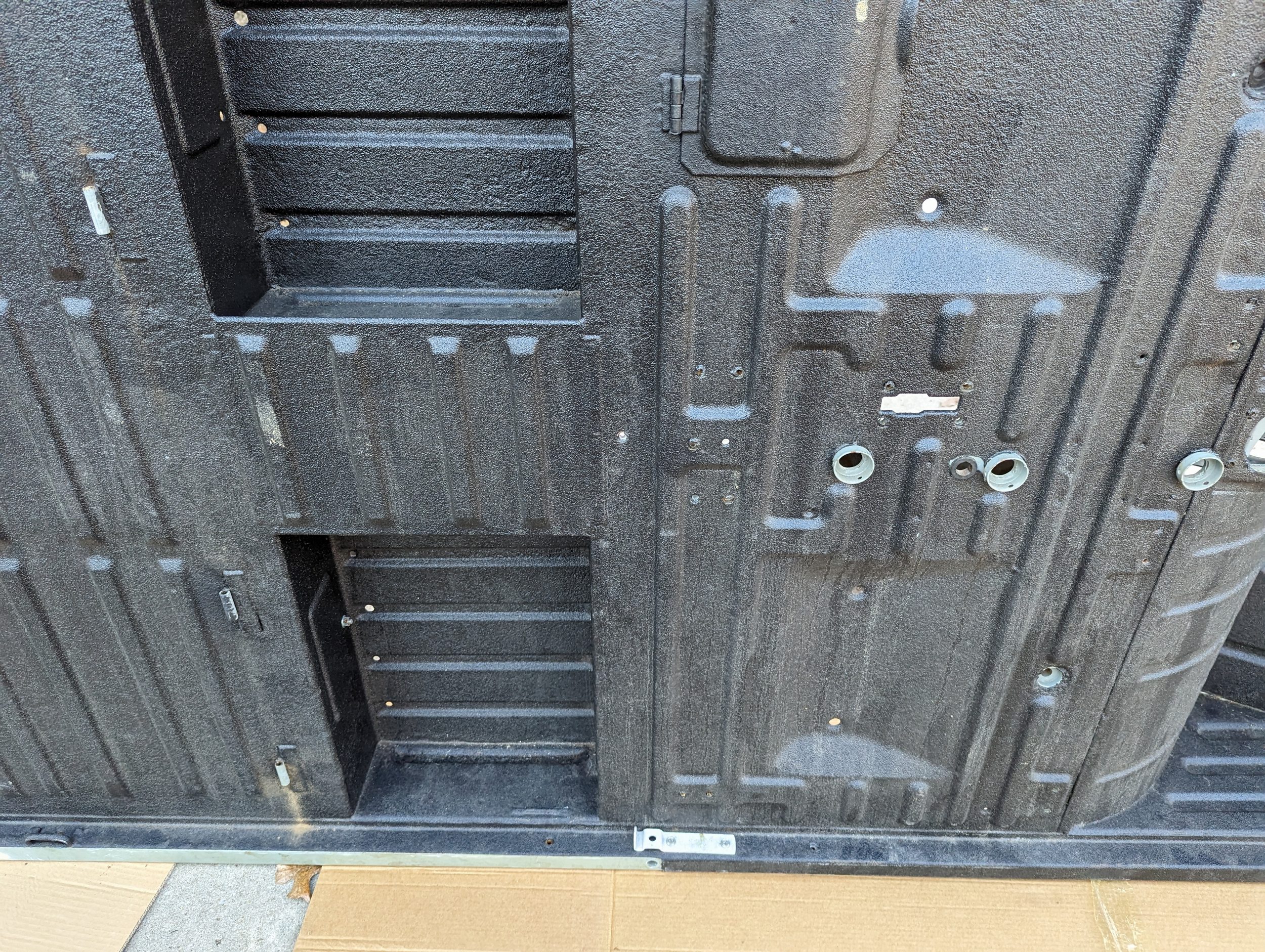 complete Platform Body Series 2  SWB Rhino Lined u ..