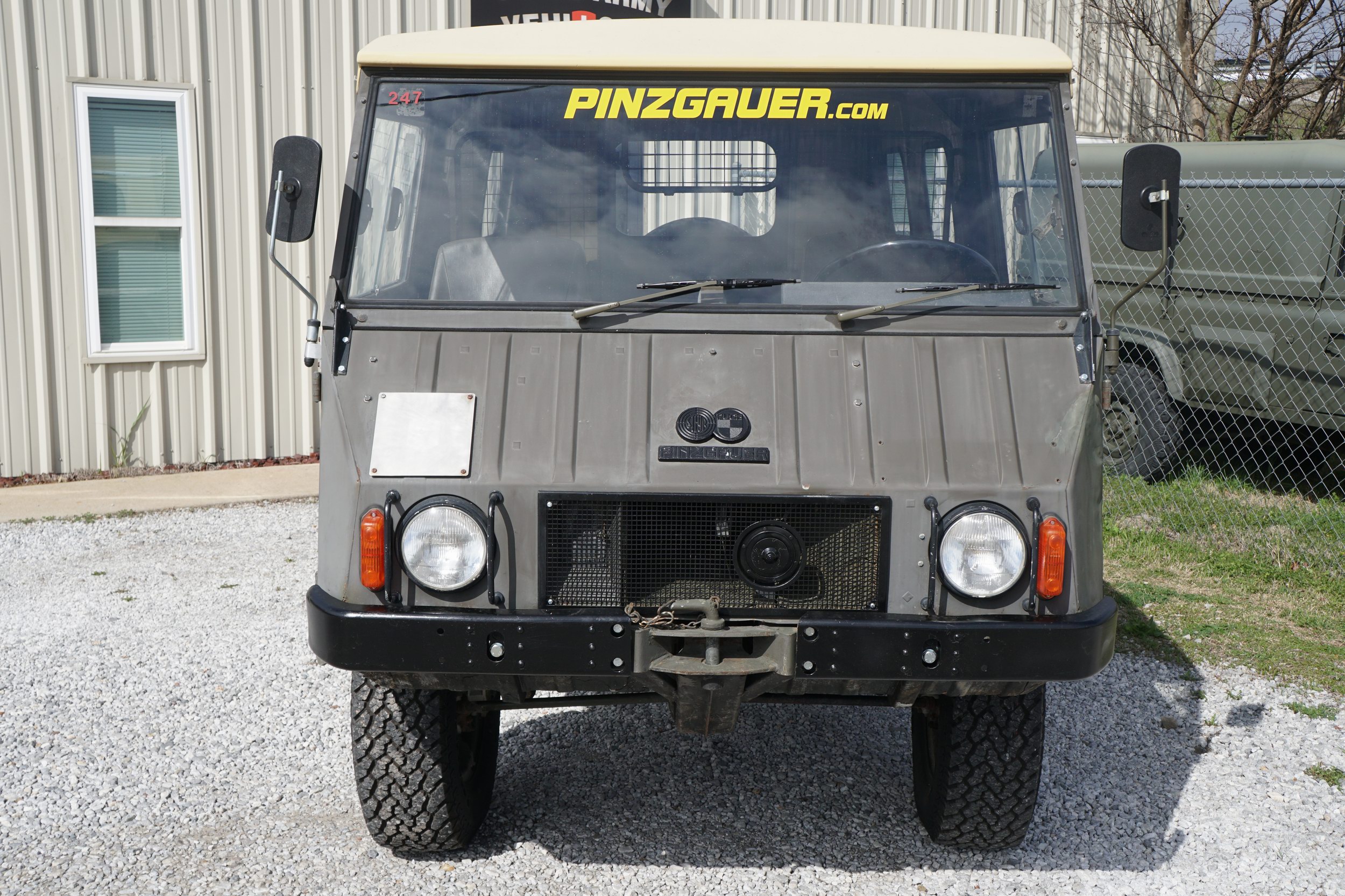 Swiss Army Troop Carrier, with Techno Top 
Good M ..