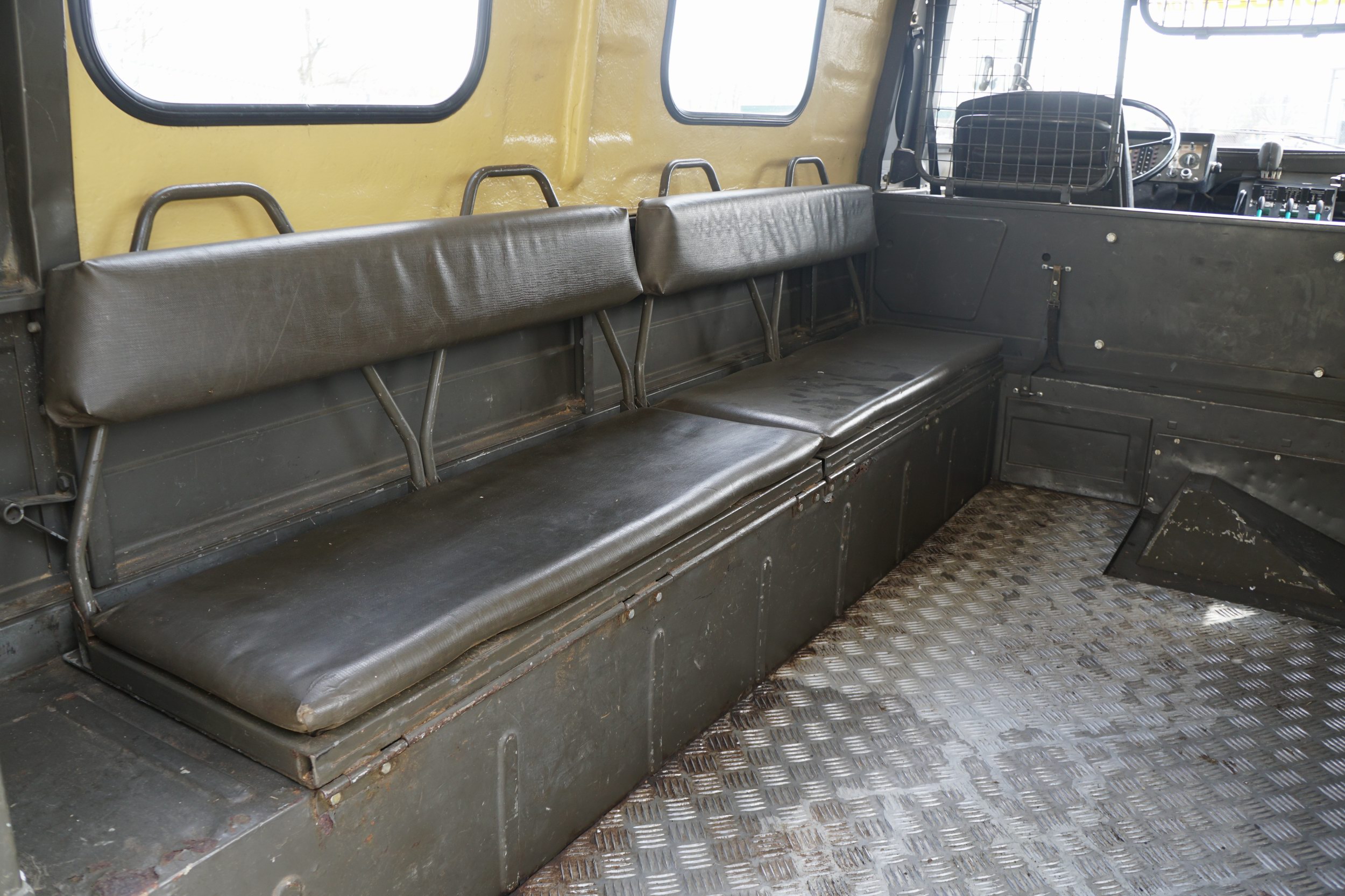 Swiss Army Troop Carrier, with Techno Top 
Good M ..