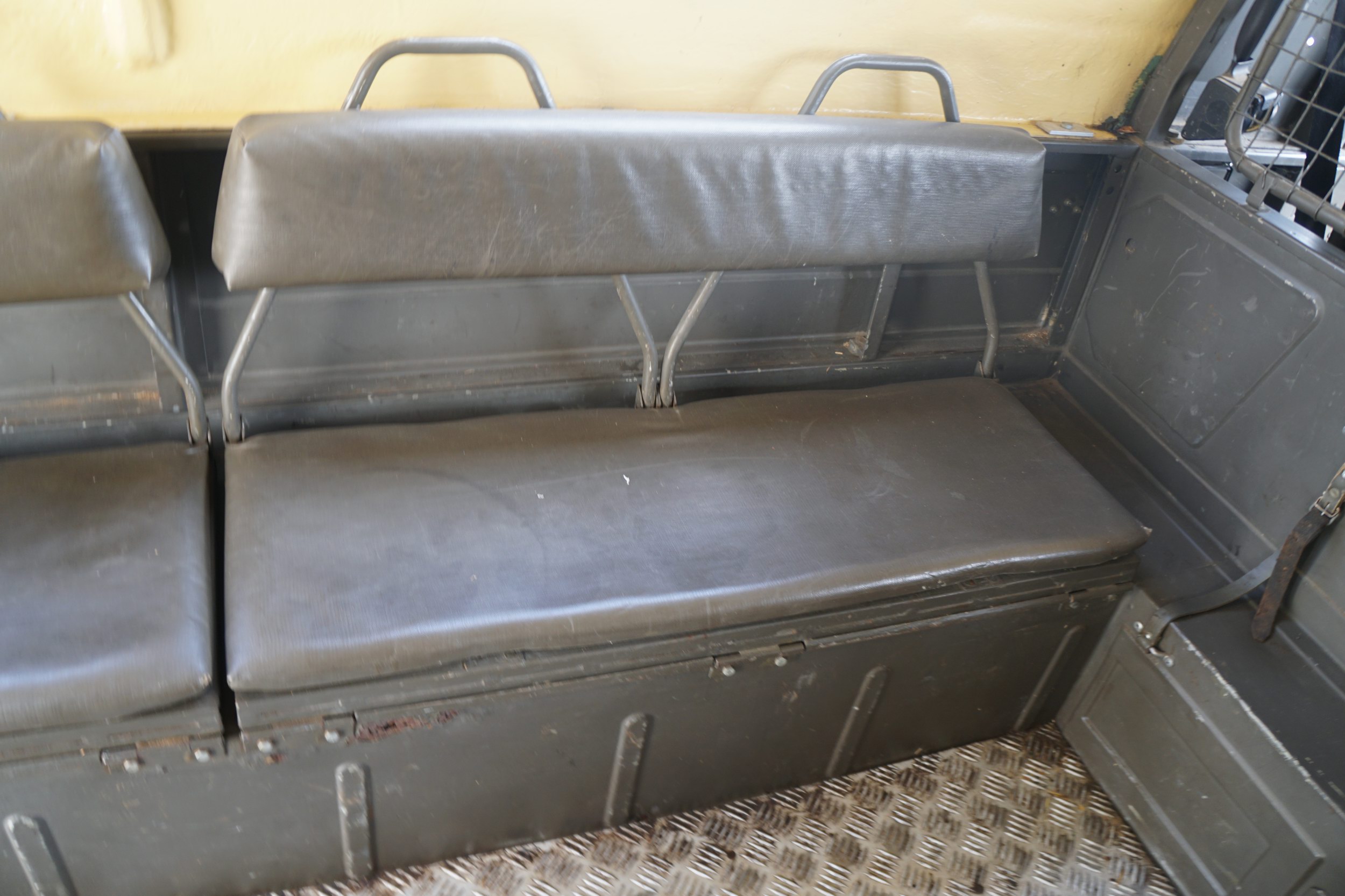 Swiss Army Troop Carrier, with Techno Top 
Good M ..
