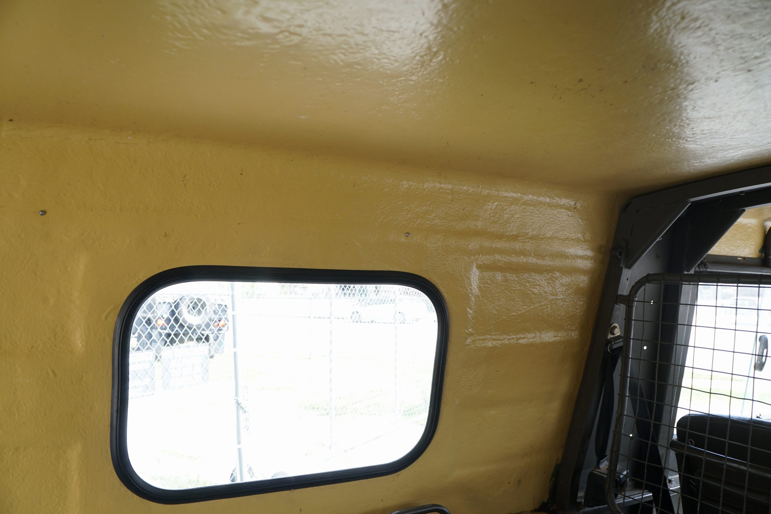 Swiss Army Troop Carrier, with Techno Top 
Good M ..