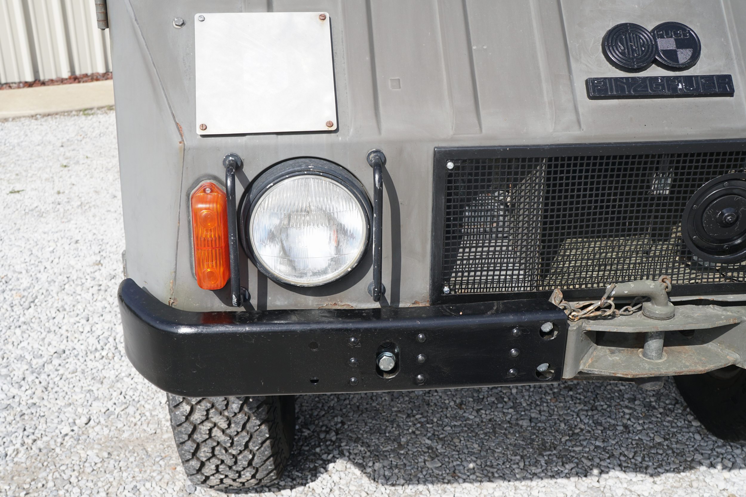Swiss Army Troop Carrier, with Techno Top 
Good M ..