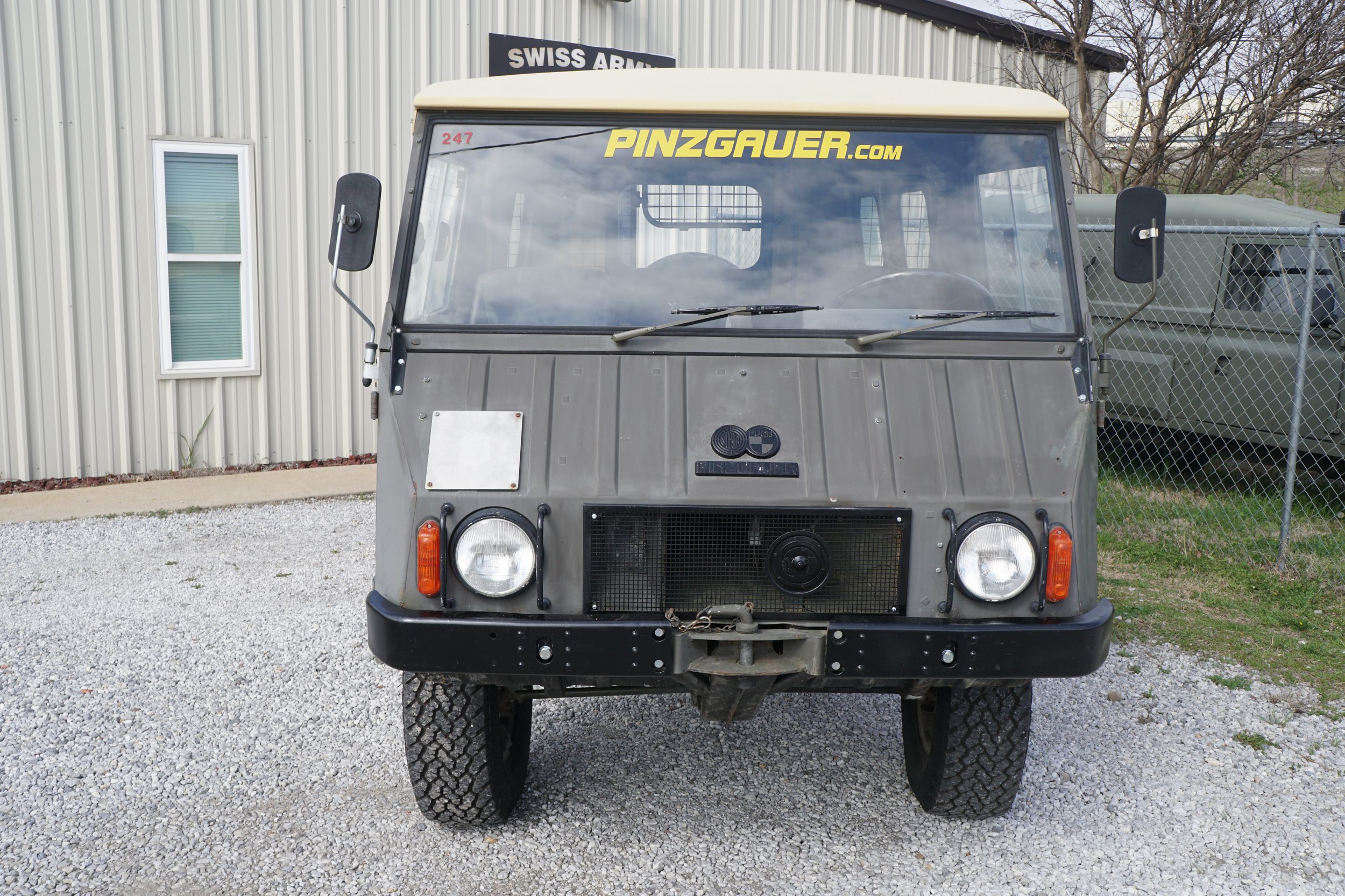 Swiss Army Troop Carrier, with Techno Top 
Good M ..