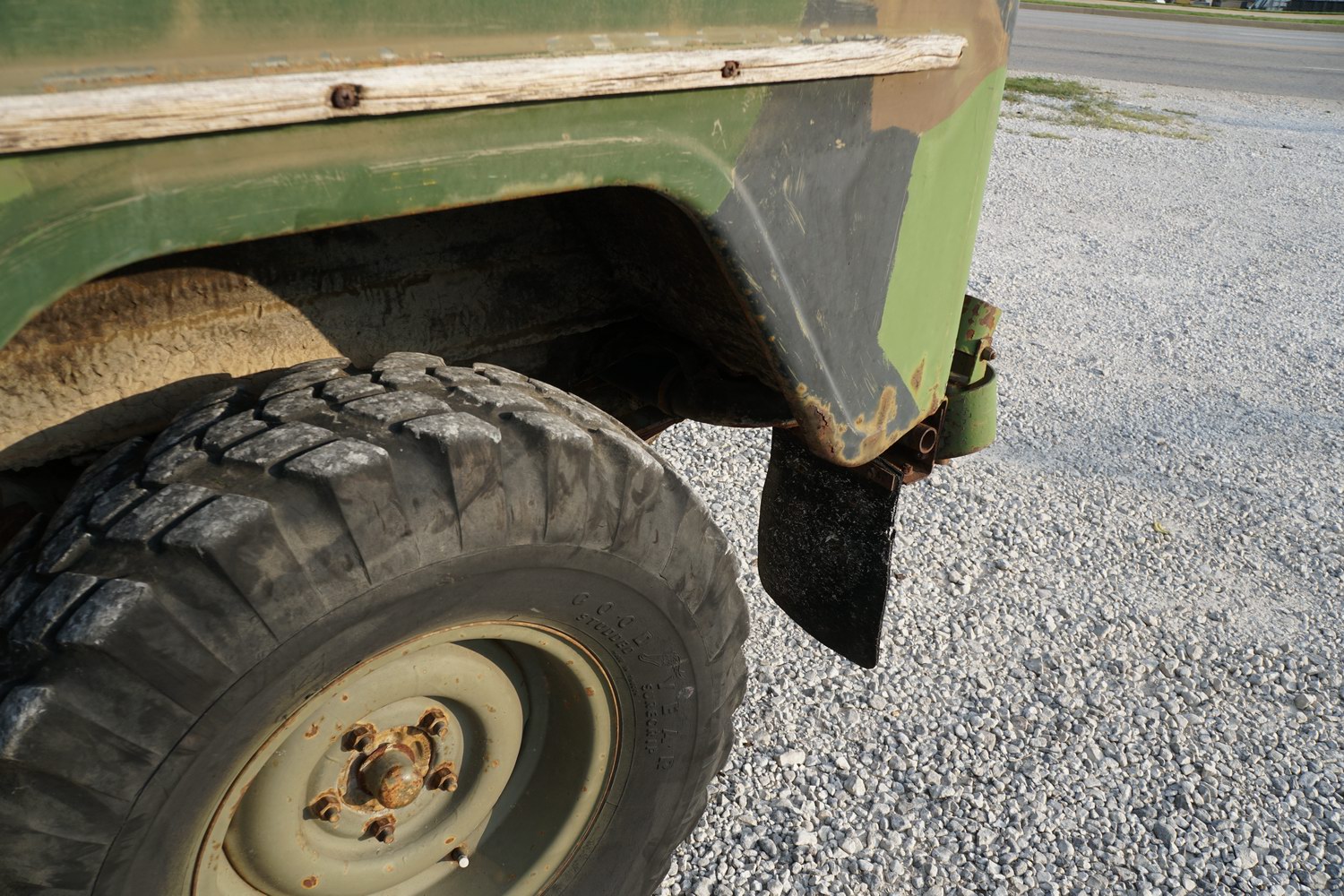 Volvo L3315  Radio Truck from Swedish Army  
The  ..