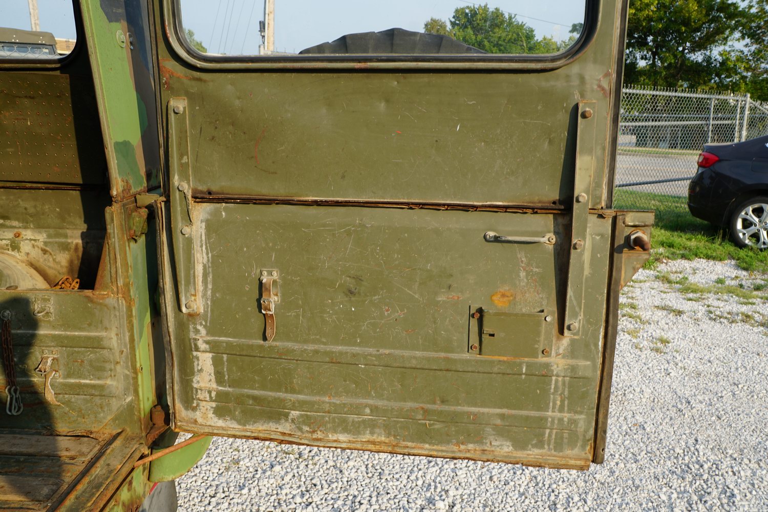 Volvo L3315  Radio Truck from Swedish Army  
The  ..