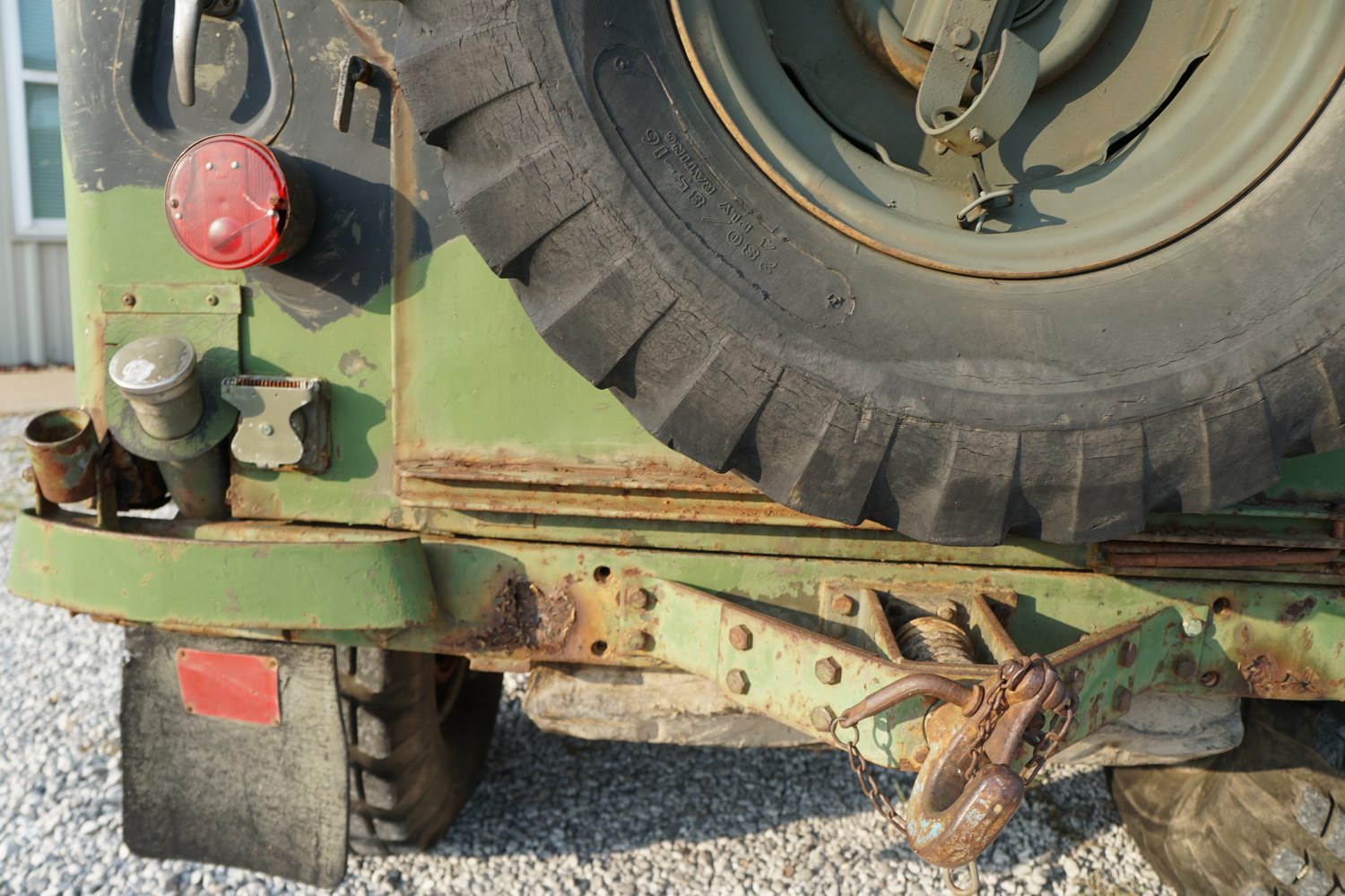 Volvo L3315  Radio Truck from Swedish Army  
The  ..