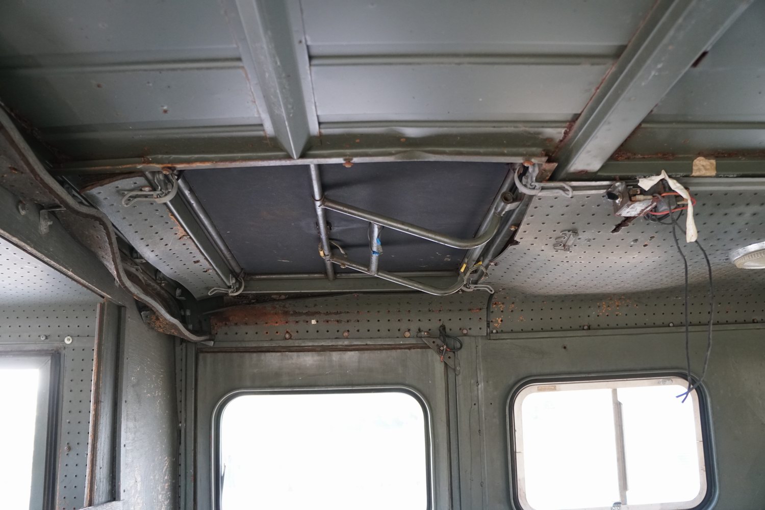 Volvo L3315  Radio Truck from Swedish Army  
The  ..