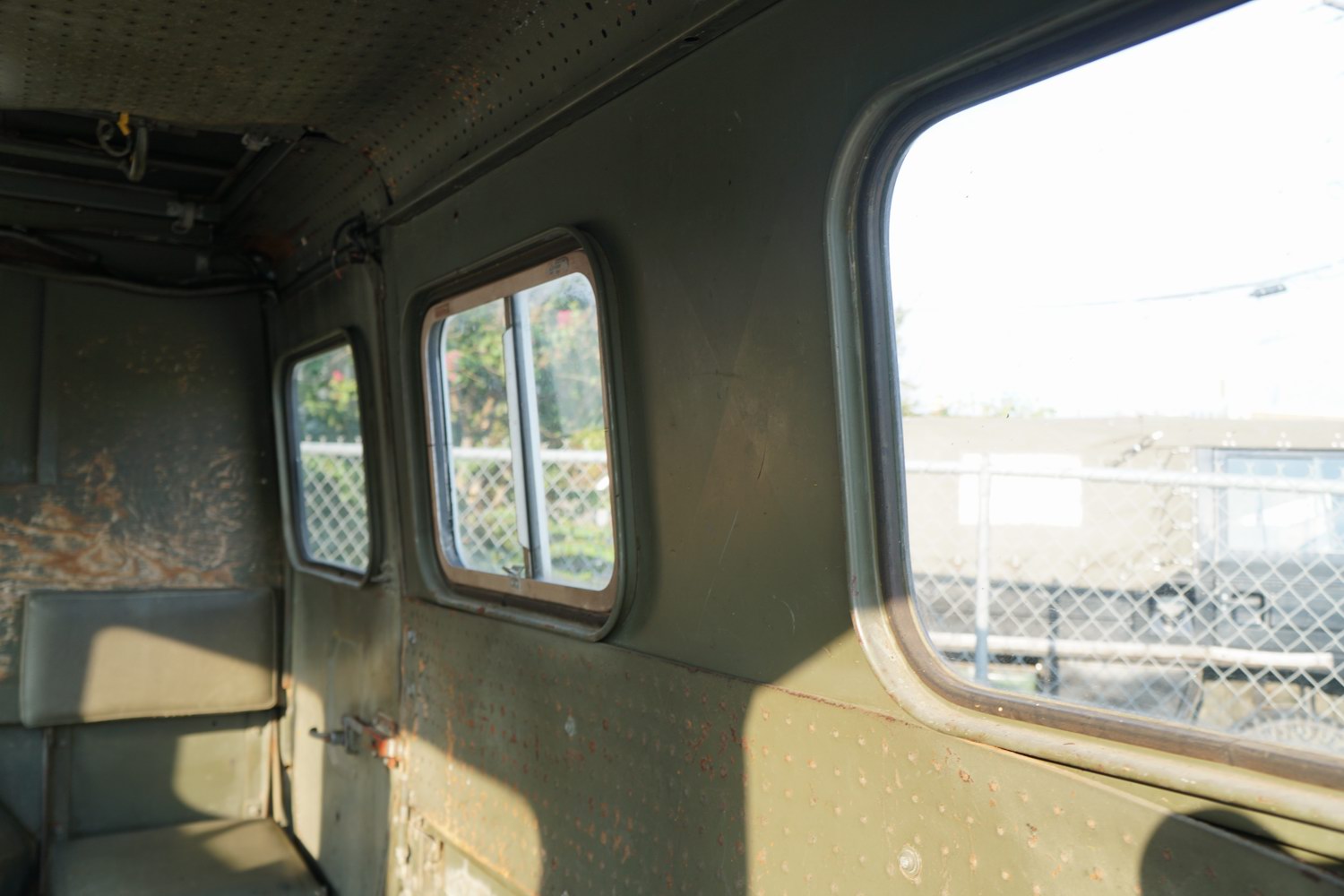 Volvo L3315  Radio Truck from Swedish Army  
The  ..