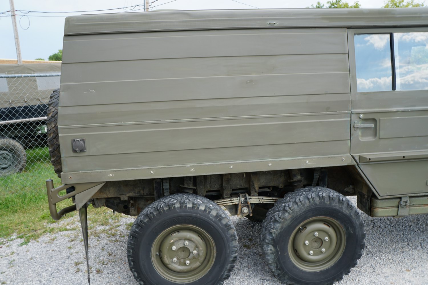 Very Rare Pinzgauer 712K Swiss Army Version
Origi ..