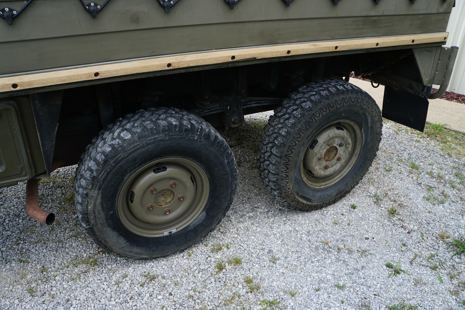 Austrian Military 712M Troop Carrier in good condi ..