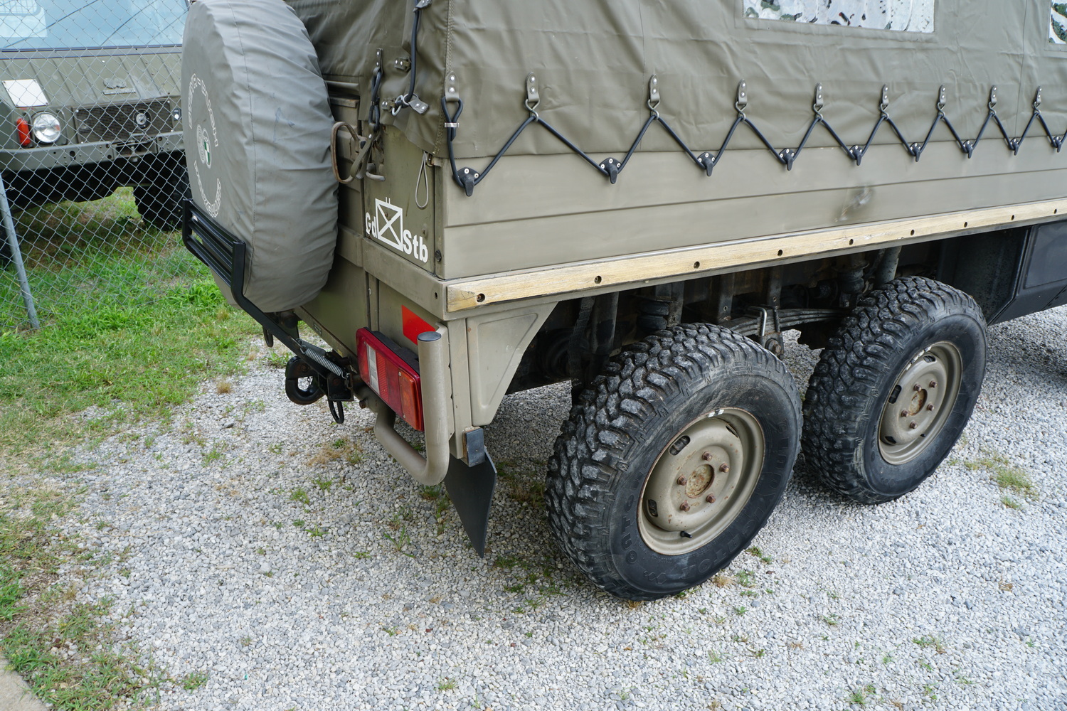 Austrian Military 712M Troop Carrier in good condi ..