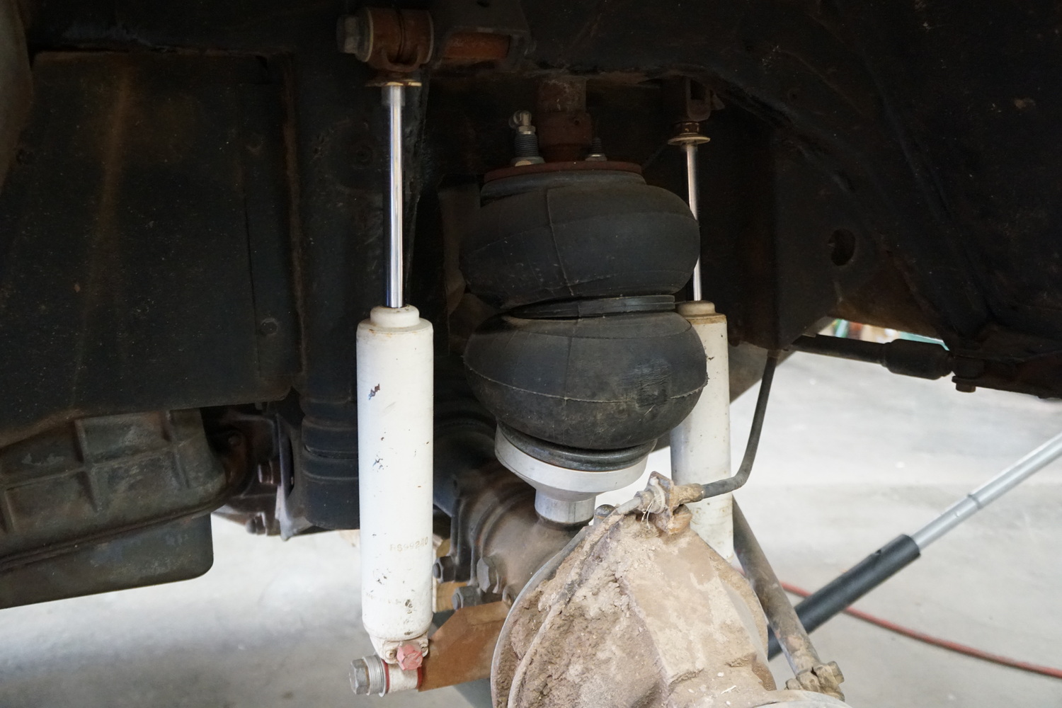 Air Suspension System. Was intalled on a Pinzgauer ..