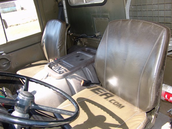 This is a Swiss Army Ambulance Check Pinzgauer S ..