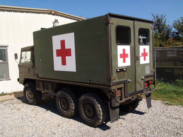 This is a Swiss Army Ambulance Check Pinzgauer S ..