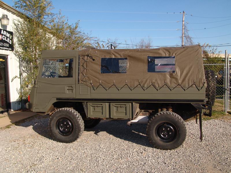 Custom front steel insulated Hardtop, Softtop in r ..