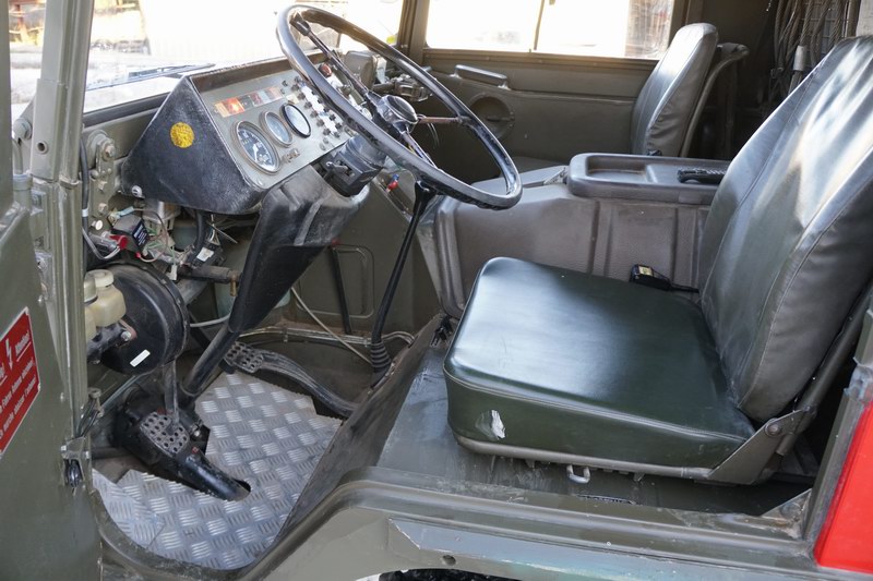 All original 6x6 Swiss Military Firetruck with ver ..