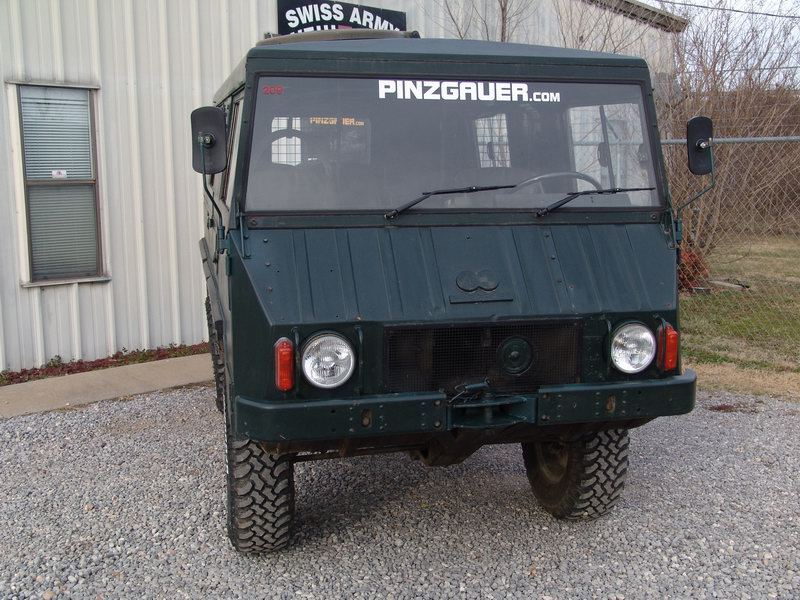 Swiss Army Radio Truckgood mechanical, nice inter ..