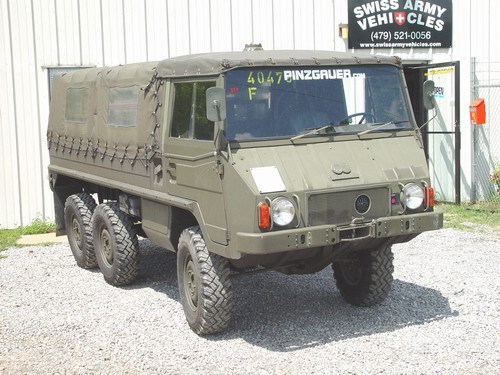 Pinzgauer 712M Cargo