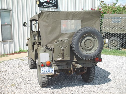 All original Swiss Army Jeep 
Tailgate, rear Seat ..